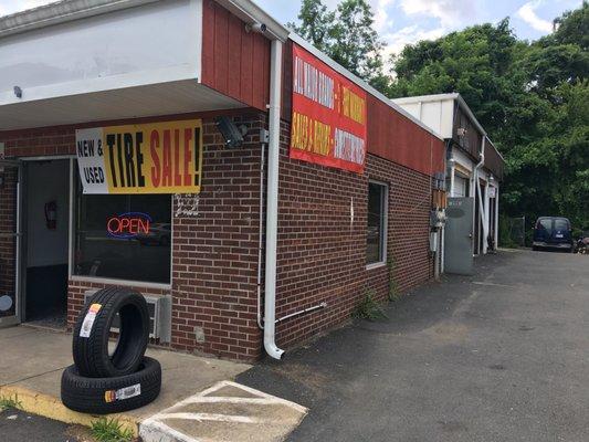 Our quality used tires and location