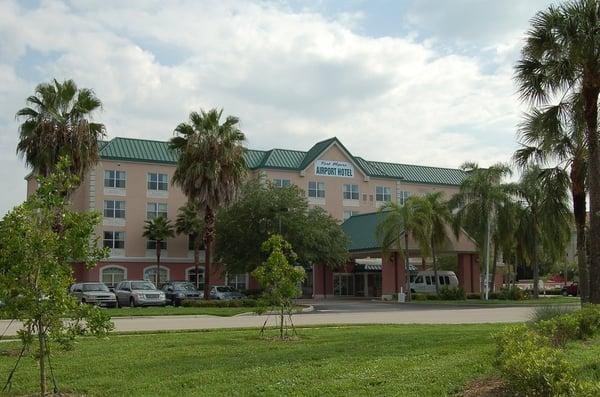 Fort Myers Airport Hotel