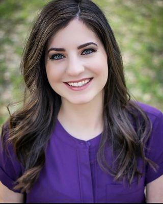 Hara Wachholder, LMHC