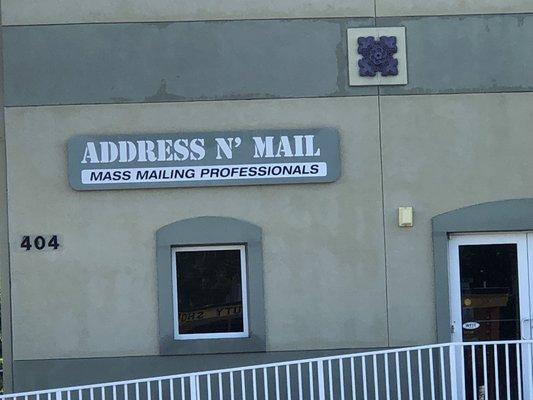 Address N'mail