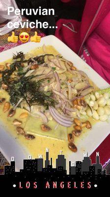 This was ceviche de pescado... so delicious! I could eat the sauce alone! :)