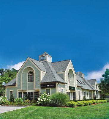 Houlihan Lawrence - Yorktown Brokerage