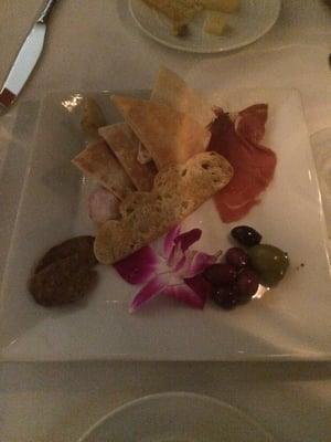 Opening tapas plate.