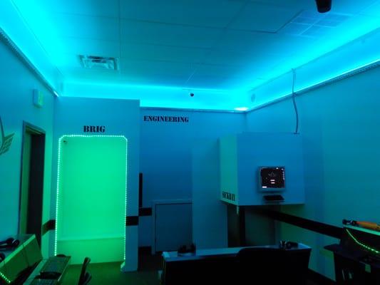 The bridge of the starship UCS Pathfinder.