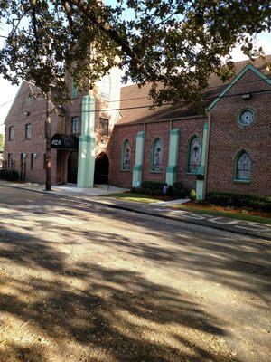 Heart 2 Heart Family Worship Center