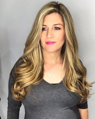 The service is amazing and friendly by talented best of the business stylist and colorist (color by Sasha cut by Elad)