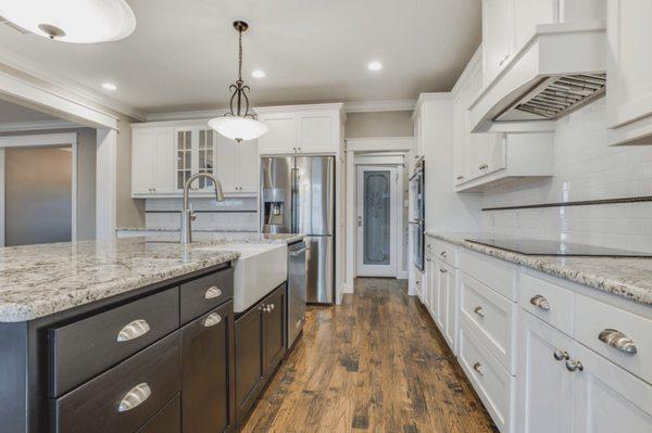 WE LOVE OUR KITCHEN!