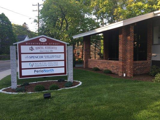 Robert A Russo, DMD - Dental Associates of Gloucester