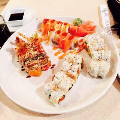 So good! Try the crunchy shrimp roll!