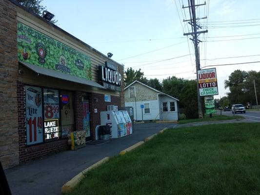 Lake Breeze Party Store