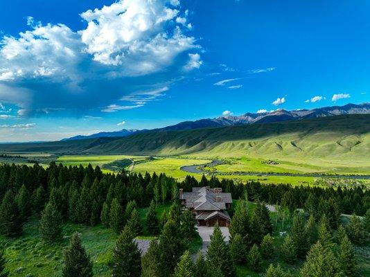 Dawn Myrvik - Pure West Christie's International Real Estate