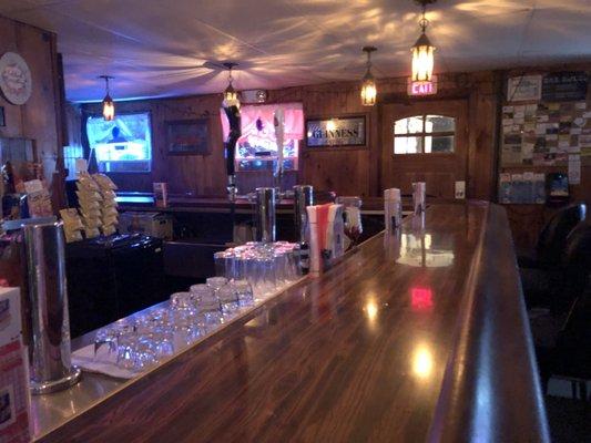 Large bar area that wraps around.