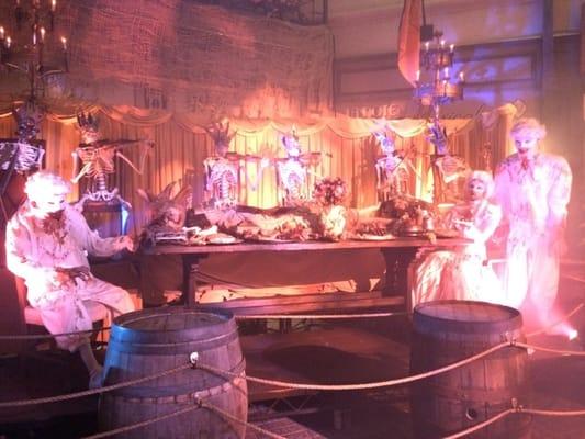 Mask A Raid - Universal Studios Halloween Horror Night