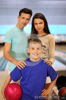 Leslee helps familes divorce peacefully out of court for the sake of the children