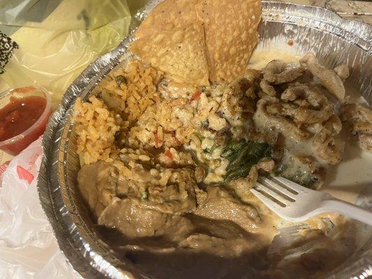 Chile Relleno with Fajita Chicken added. The salsa and chips were good too!