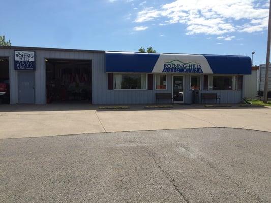 Rolling Hills Outlet Center