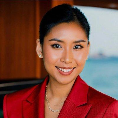 Ly Ho - Financial services consultant