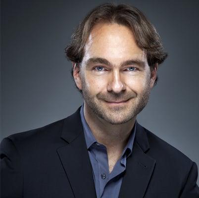 Nicolas Roquefort-Villeneuve. Award-winning documentary filmmaker.