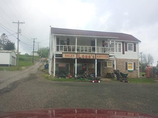 Long's Tractor Sales