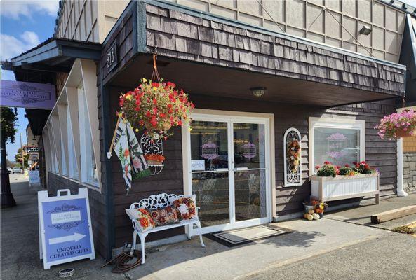 La Petite Maison Blanche, Sequim, Storefront