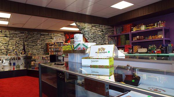 Cigars,Vape,Pipes,Bulk Tobacco,Pipes.and more