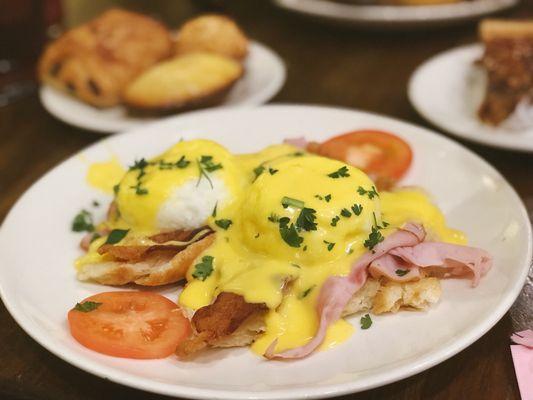 Eggs Benedict!