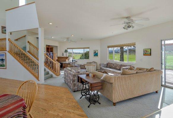 Fiddlers' Green Farm