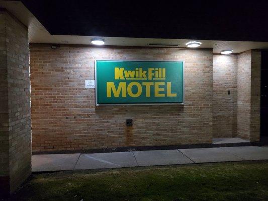 Kwik Fill Motel