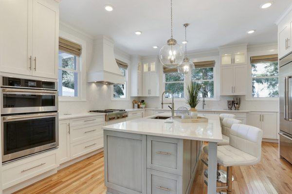 Creative Custom Kitchens