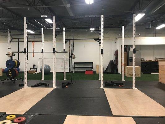 Squat rack and platforms