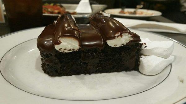 Detroit-style "Bumpy" cake