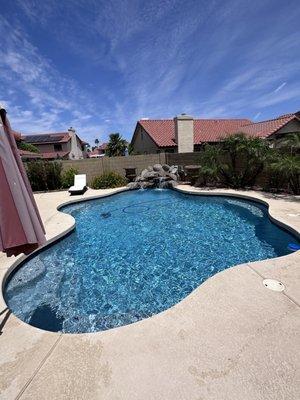 Fand J pool cleaning services