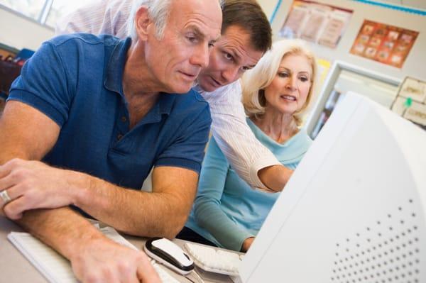 Jared explains how to use FaceTime