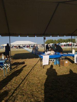 The Canyon Cluster Dog Shows