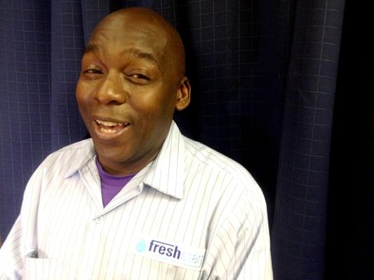 A happy Fresh Start Employee!