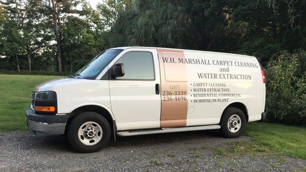 W H Marshall Carpet Cleaning & Water Extraction