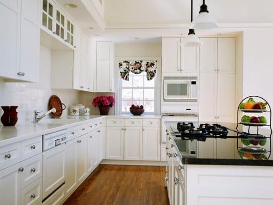 A beautiful new kitchen for a historic Plant City farm house.