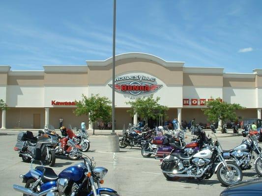 Big Store, personal service!