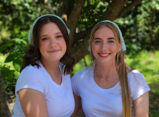 Helping Hands Cleaning