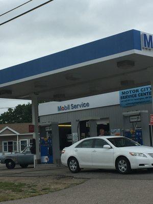 Mobil Farmington -- 427 Route 11, Farmington Station & Service