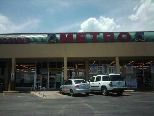 Metro Discount Foods