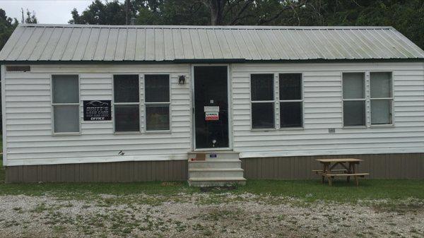 U-Haul Neighborhood Dealer