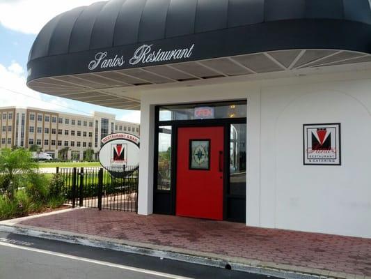 Brazilian home style cuisine, with daily specials and good a la carte selection.