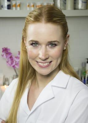 Jane Arthurs, Esthetician