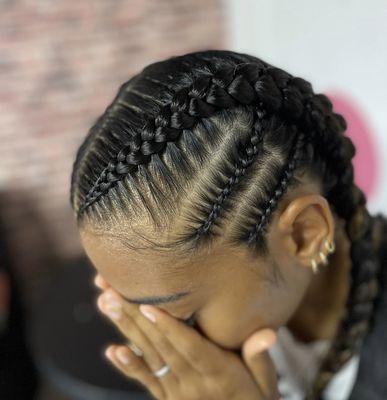 Pretty Eyes By Jonas