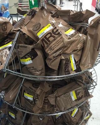 Fort Meyer Clothing and Sales