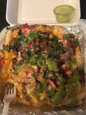 The food is amazing!! Quantity vs Price is unlike any other. Love the beans!!!!!!! They go above and beyond here. Definitely a new favorite!