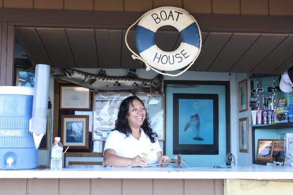 Rachel-Sweet Booking Agent