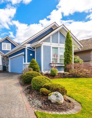 Bros Construction & Landscaping