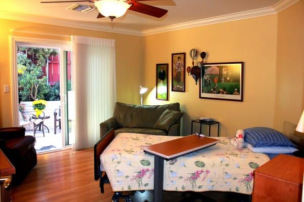 Hospice room at Sharp Hospice ParkView Home